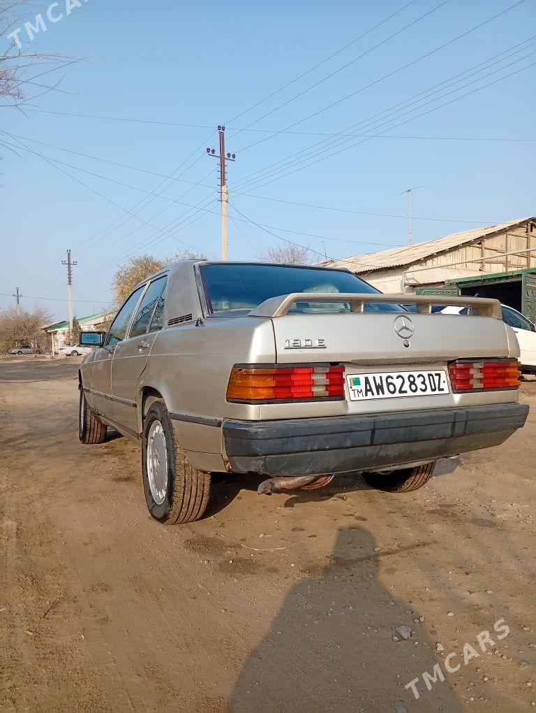 Mercedes-Benz 190E 1988 - 30 000 TMT - Кёнеургенч - img 4