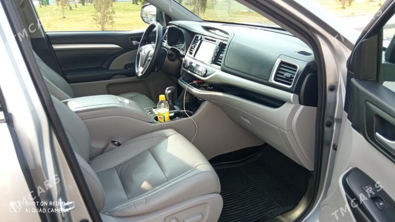 Toyota Highlander 2017 - 440 000 TMT - Daşoguz - img 9