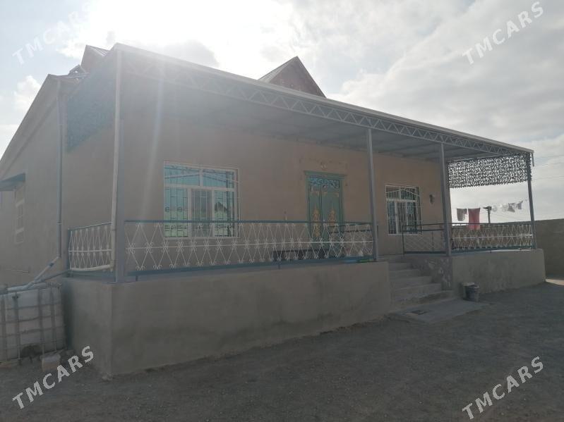 Akdaş jaý - Türkmenbaşy - img 2