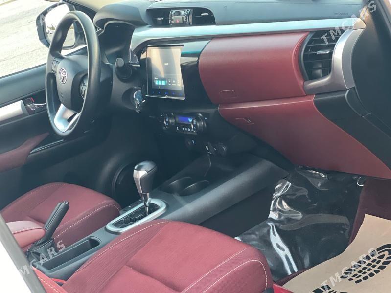 Toyota Hilux 2024 - 580 000 TMT - "Altyn Asyr" Gündogar bazary (Jygyllyk) - img 8