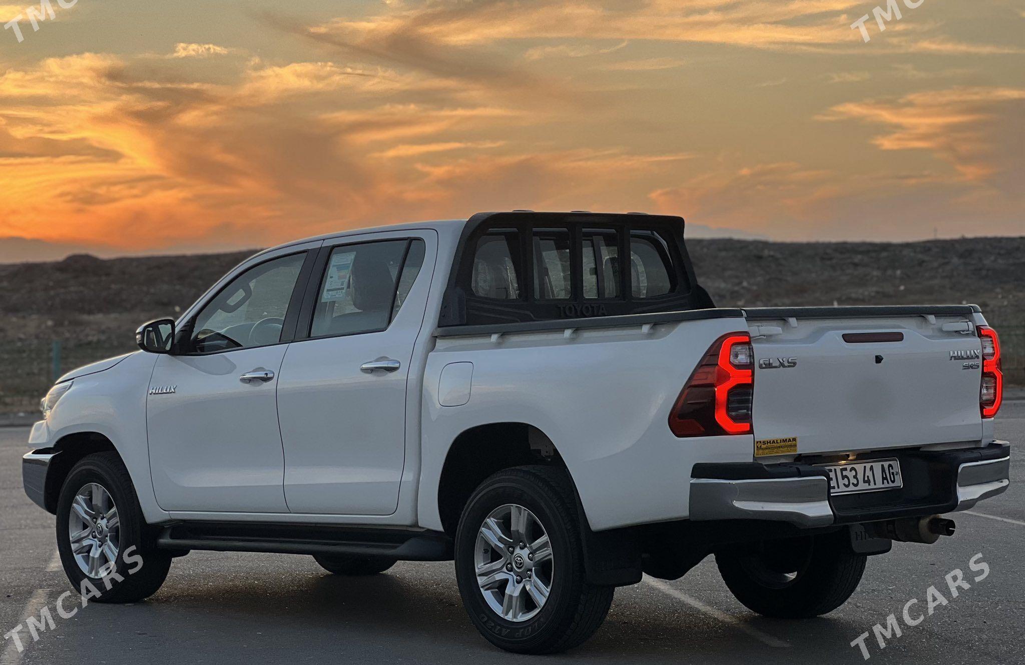 Toyota Hilux 2024 - 580 000 TMT - "Altyn Asyr" Gündogar bazary (Jygyllyk) - img 5