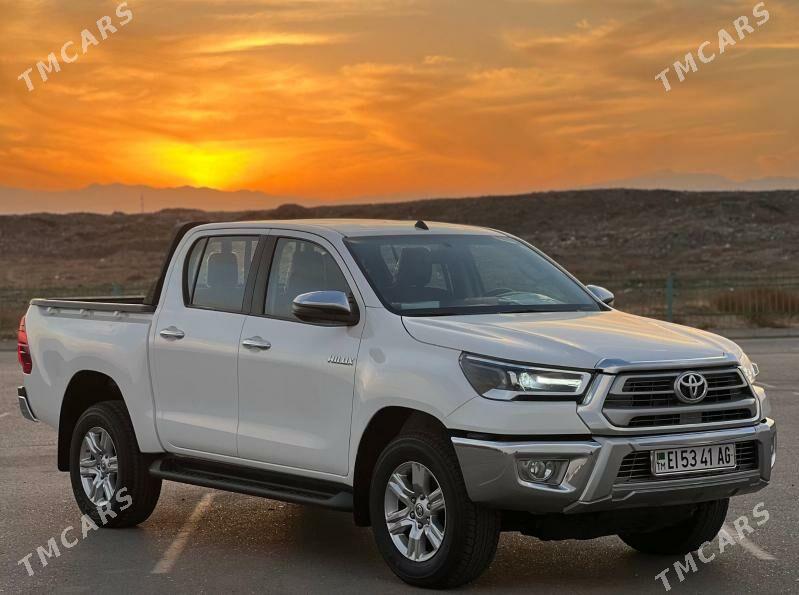 Toyota Hilux 2024 - 580 000 TMT - "Altyn Asyr" Gündogar bazary (Jygyllyk) - img 1