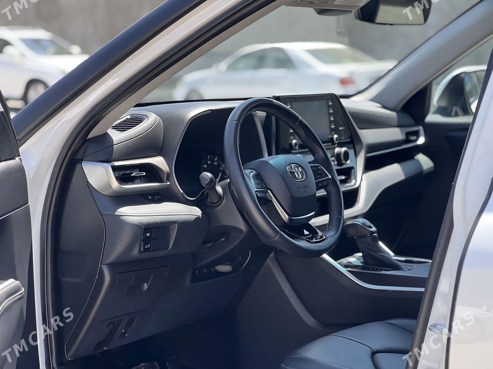 Toyota Highlander 2021 - 550 000 TMT - Мары - img 8