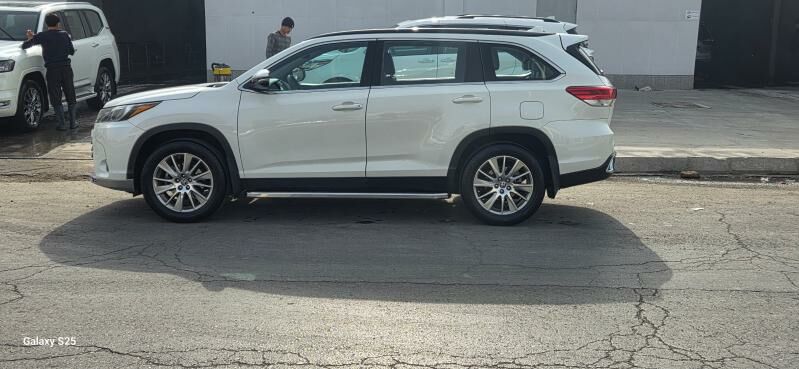 Toyota Highlander 2019 - 480 000 TMT - Туркменабат - img 8