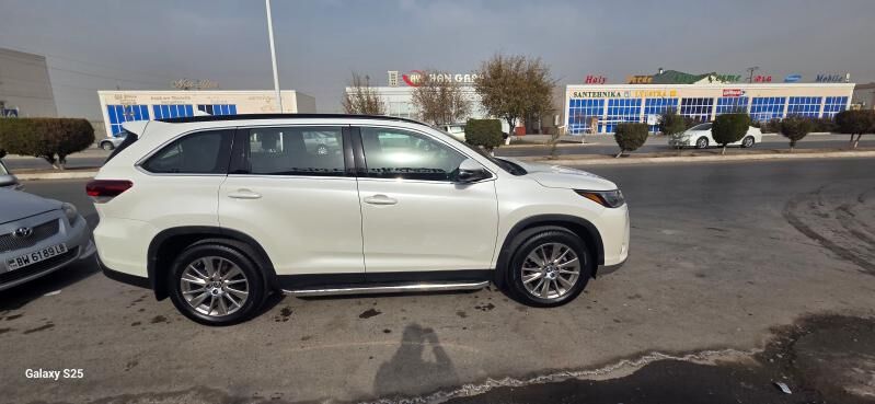 Toyota Highlander 2019 - 480 000 TMT - Туркменабат - img 6