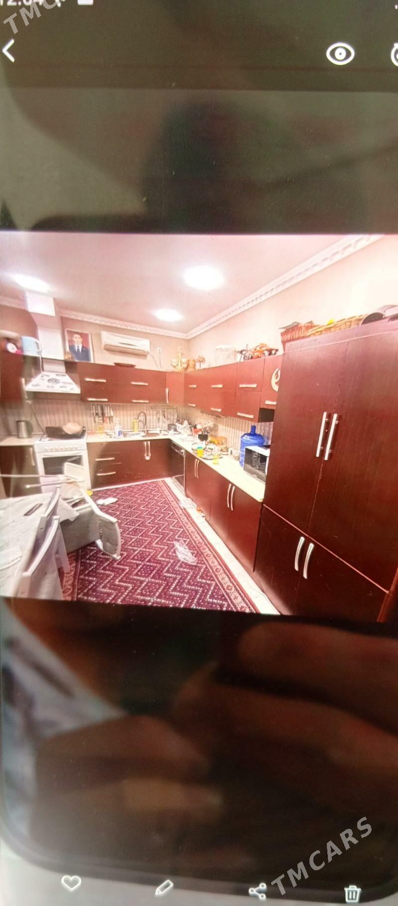 KUHINNI GARNITUR - Гарадамак - img 1