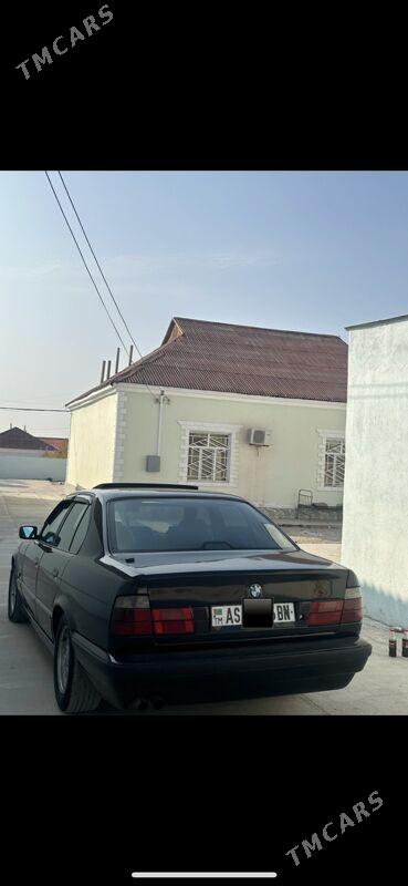 BMW E34 1992 - 75 000 TMT - Балканабат - img 3