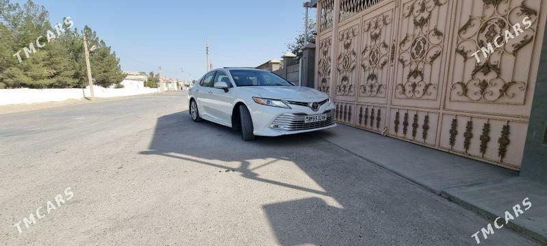 Toyota Camry 2018 - 320 000 TMT - Ак-Бугдайский этрап - img 2