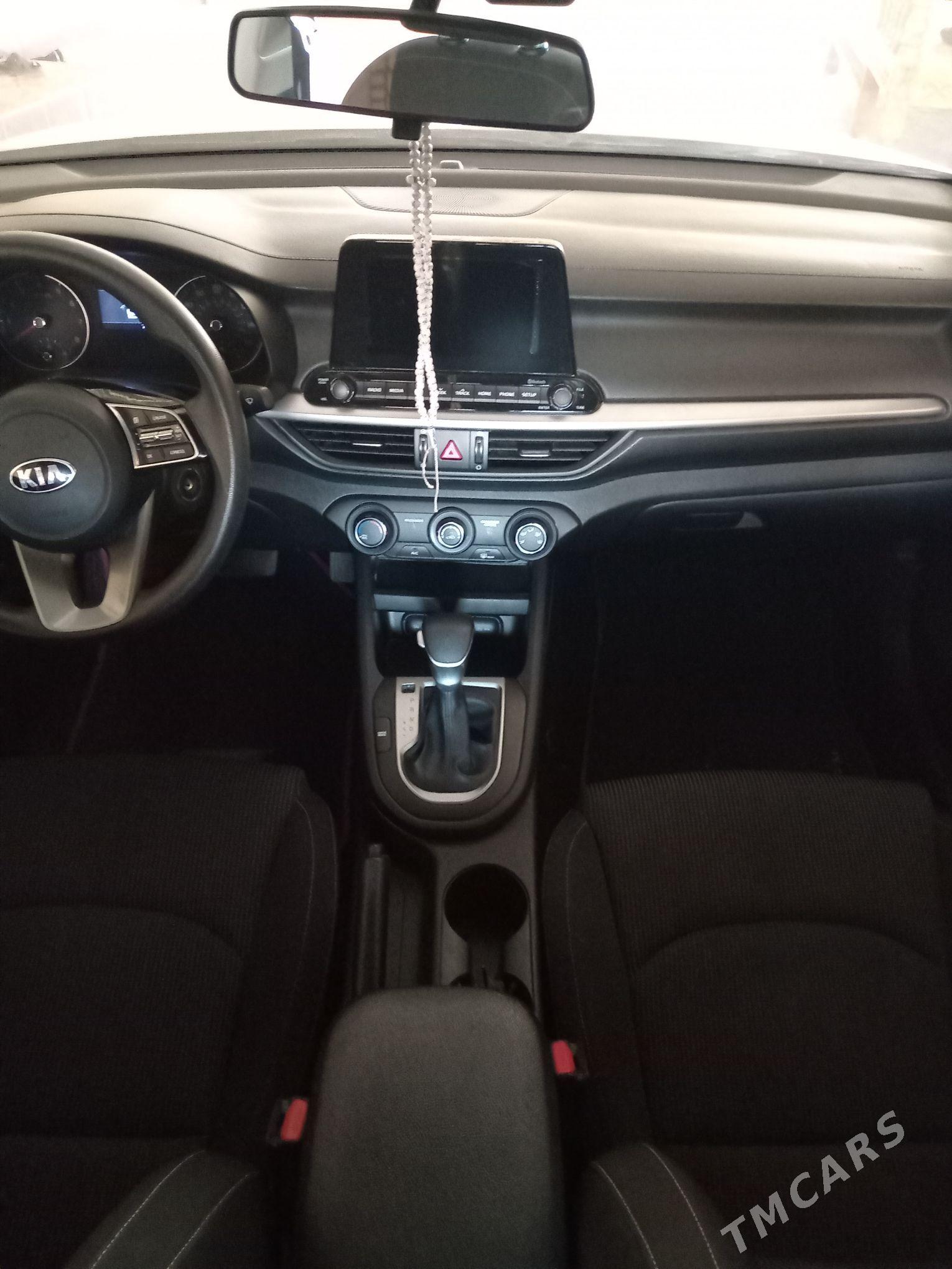 Kia Forte 2021 - 235 000 TMT - Мары - img 1