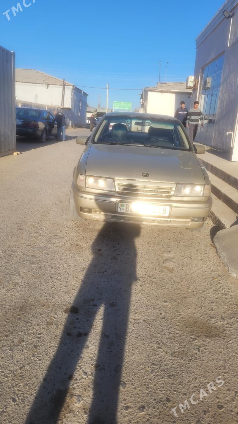 Opel Vectra 1989 - 47 000 TMT - Дарганата - img 7