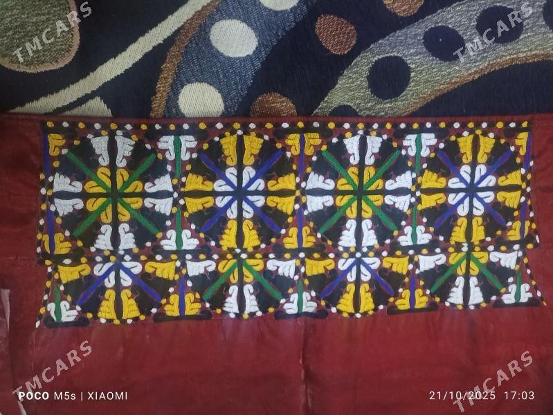 Geyim el kesde - Ёлётен - img 3