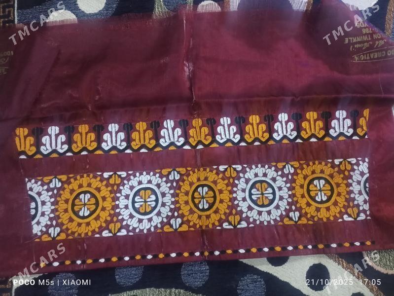 Geyim el kesde - Ёлётен - img 1