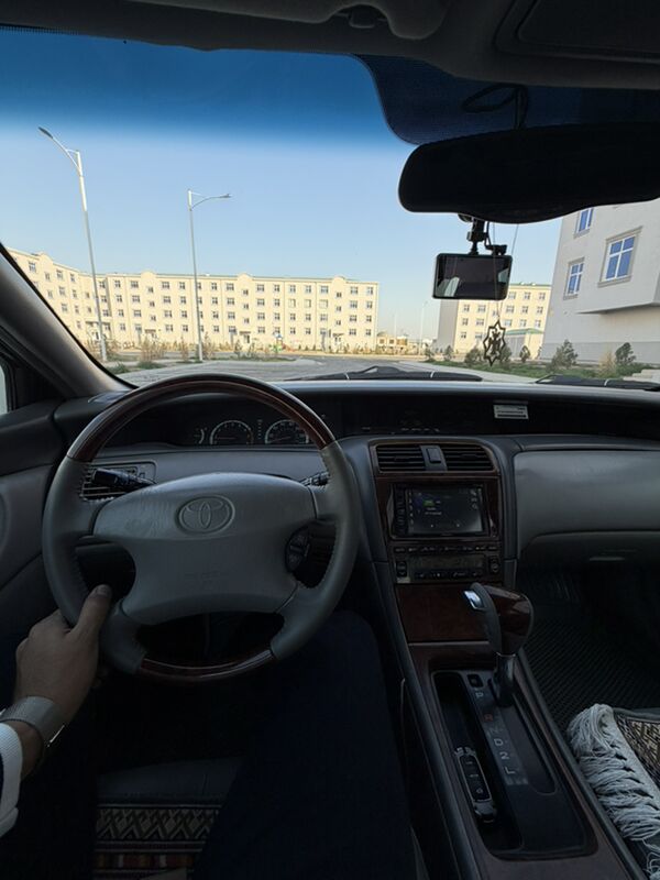 Toyota Avalon 2002 - 159 000 TMT - Mary - img 8