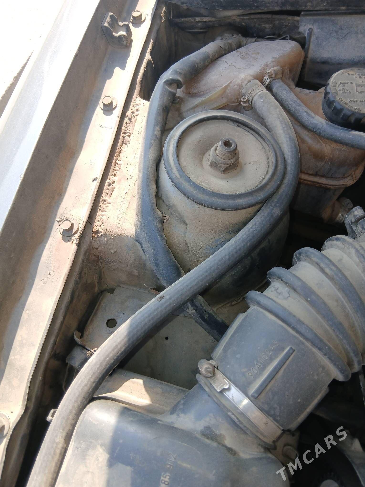 Opel Vectra 1991 - 23 000 TMT - Мары - img 10