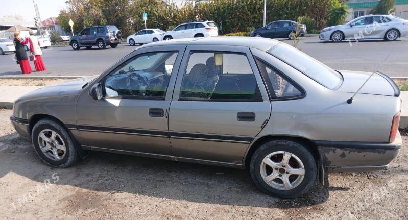 Opel Vectra 1991 - 23 000 TMT - Мары - img 5