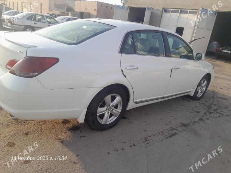 Toyota Avalon 2005 - 175 000 TMT - Gubadag - img 4