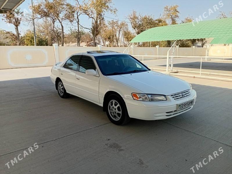 Toyota Camry 1997 - 123 000 TMT - Байрамали - img 3