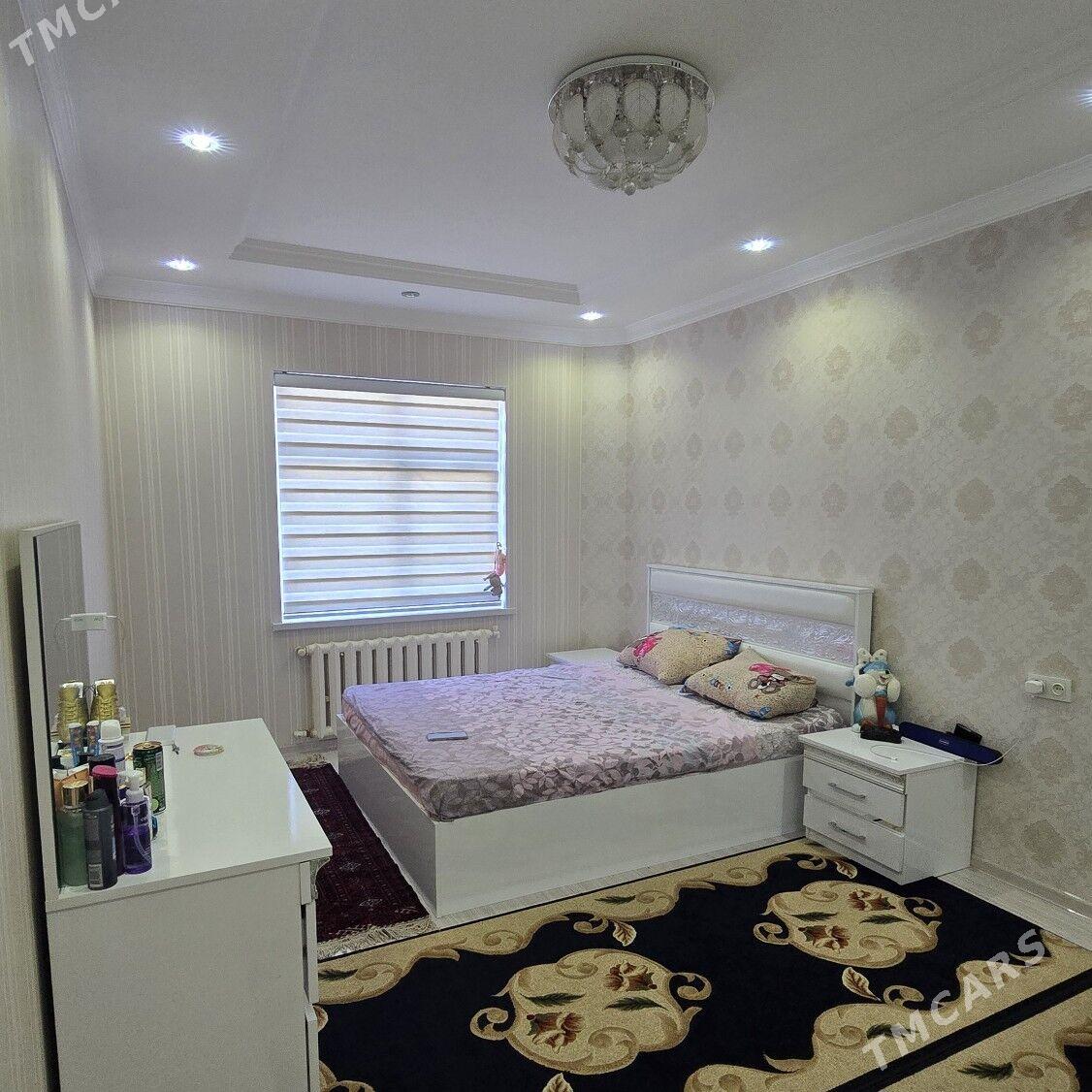 SATLYK MIR 2 3 KOMNAT - Мир 2 - img 1