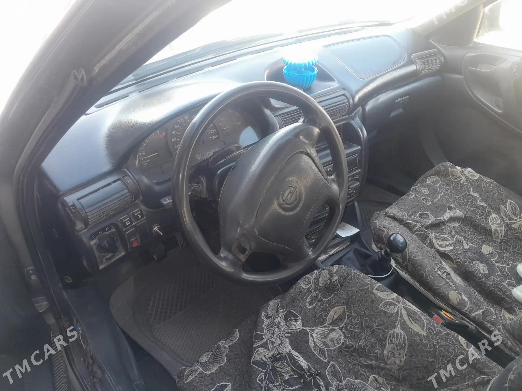 Opel Astra 1996 - 30 000 TMT - Mary - img 3