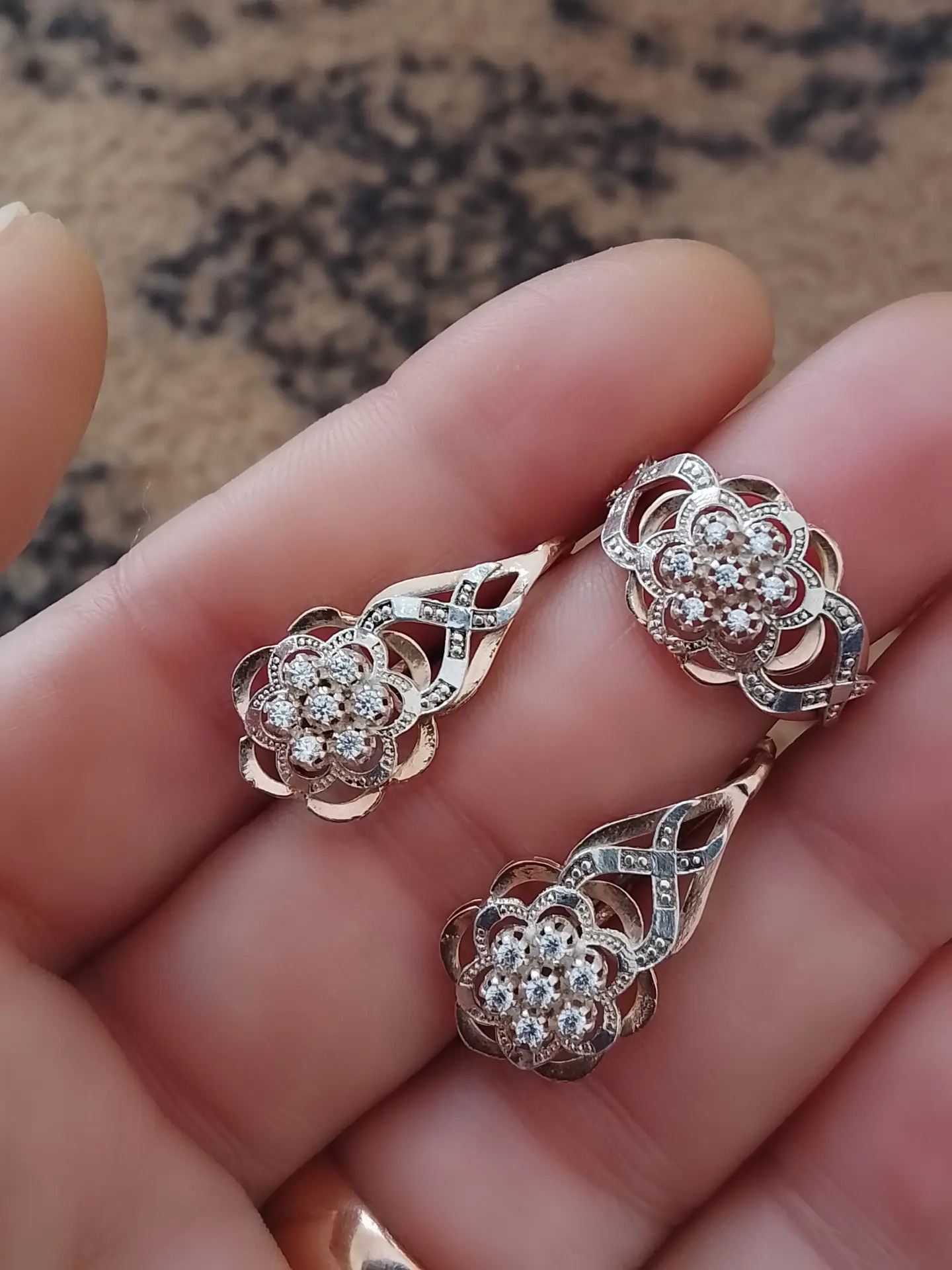 Gyzyl kampilekit - Ашхабад - img 3