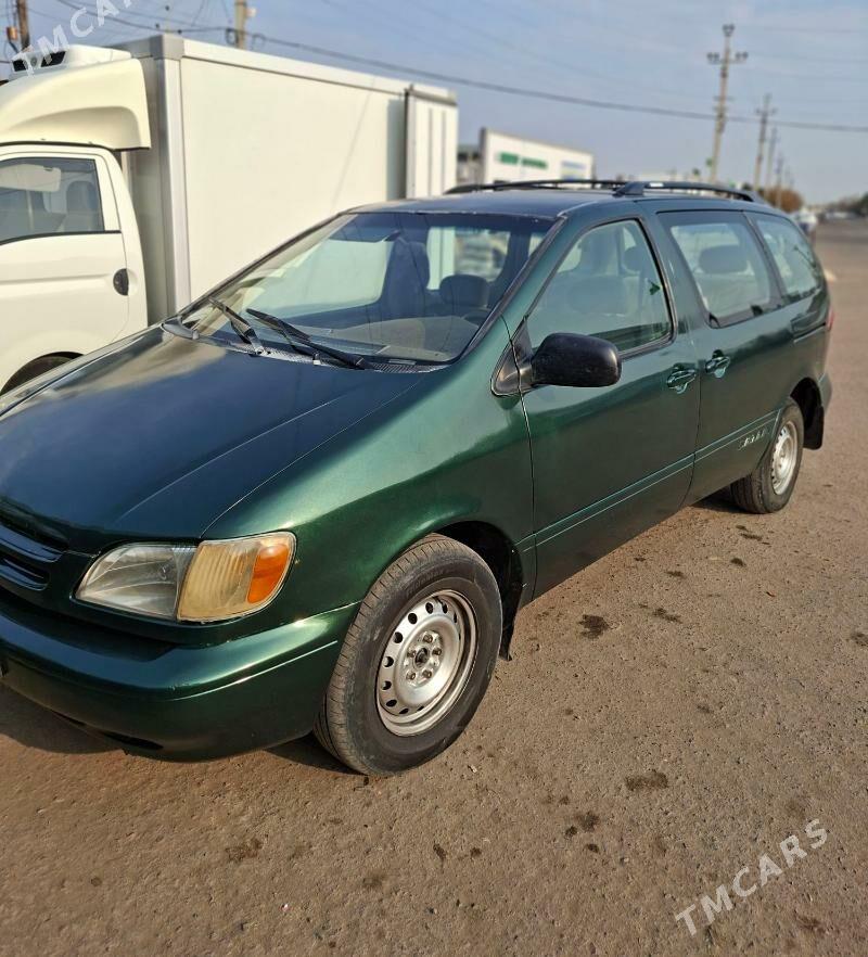 Toyota Sienna 1999 - 120 000 TMT - Гороглы (Тагта) - img 1