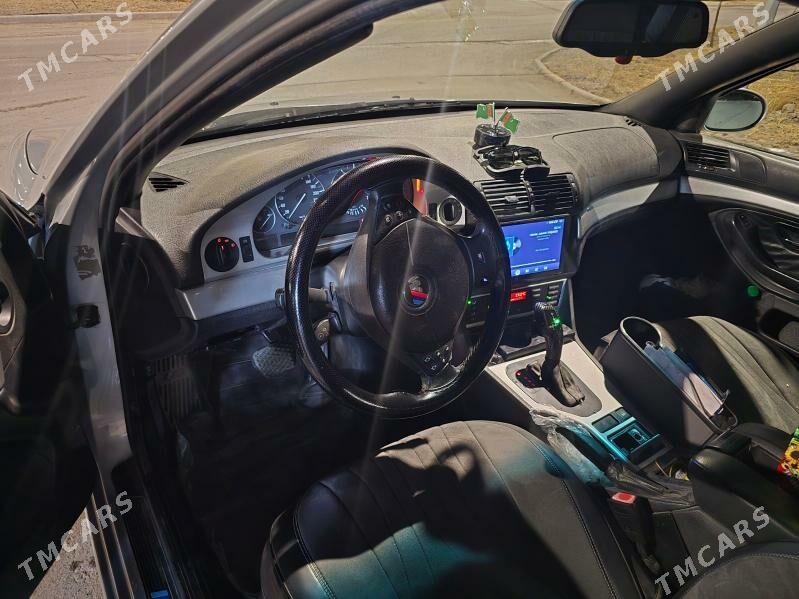 BMW E39 2003 - 125 000 TMT - Gyzylarbat - img 4