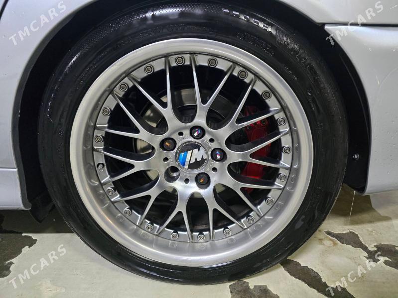 BMW E39 2003 - 125 000 TMT - Gyzylarbat - img 5