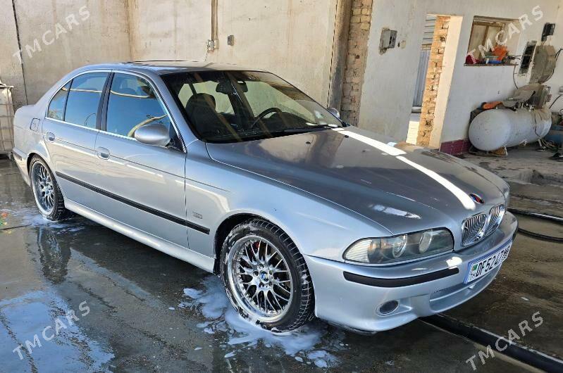 BMW E39 2003 - 125 000 TMT - Gyzylarbat - img 6