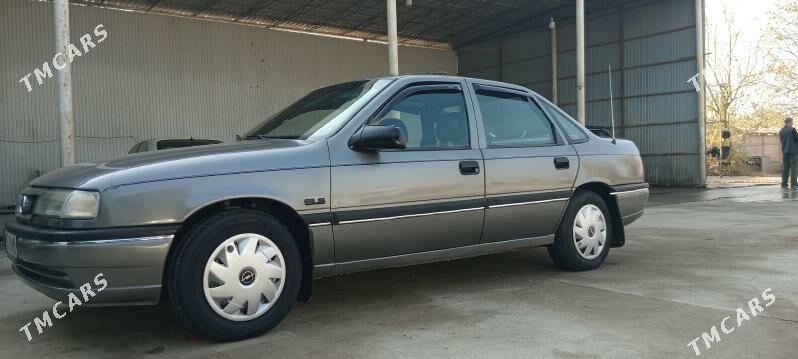 Opel Vectra 1993 - 43 000 TMT - Мары - img 5