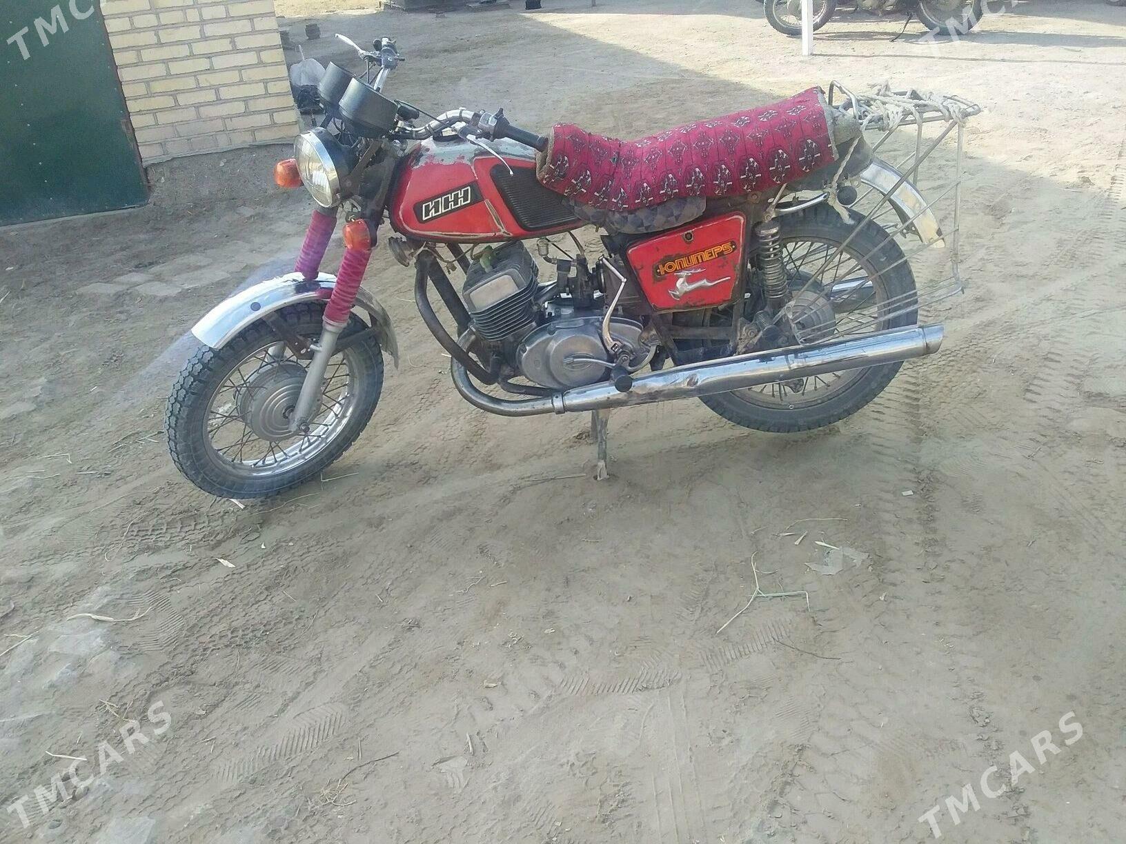 Iž Ýupiter 1993 - 11 000 TMT - Türkmenbaşy etr. - img 1