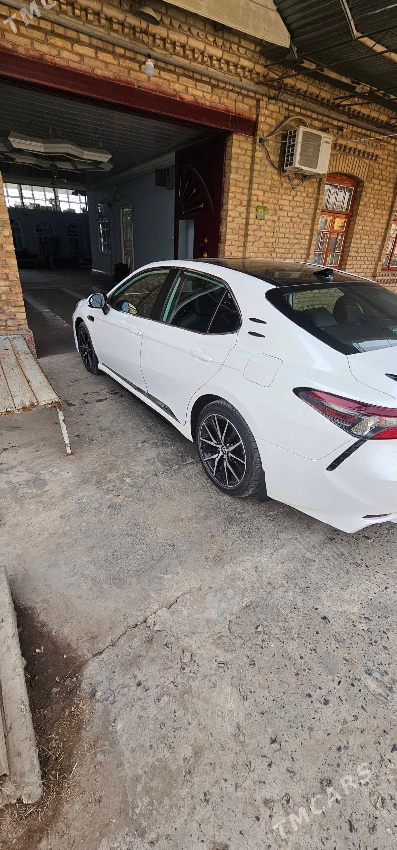 Toyota Camry 2021 - 305 000 TMT - Türkmenabat - img 3