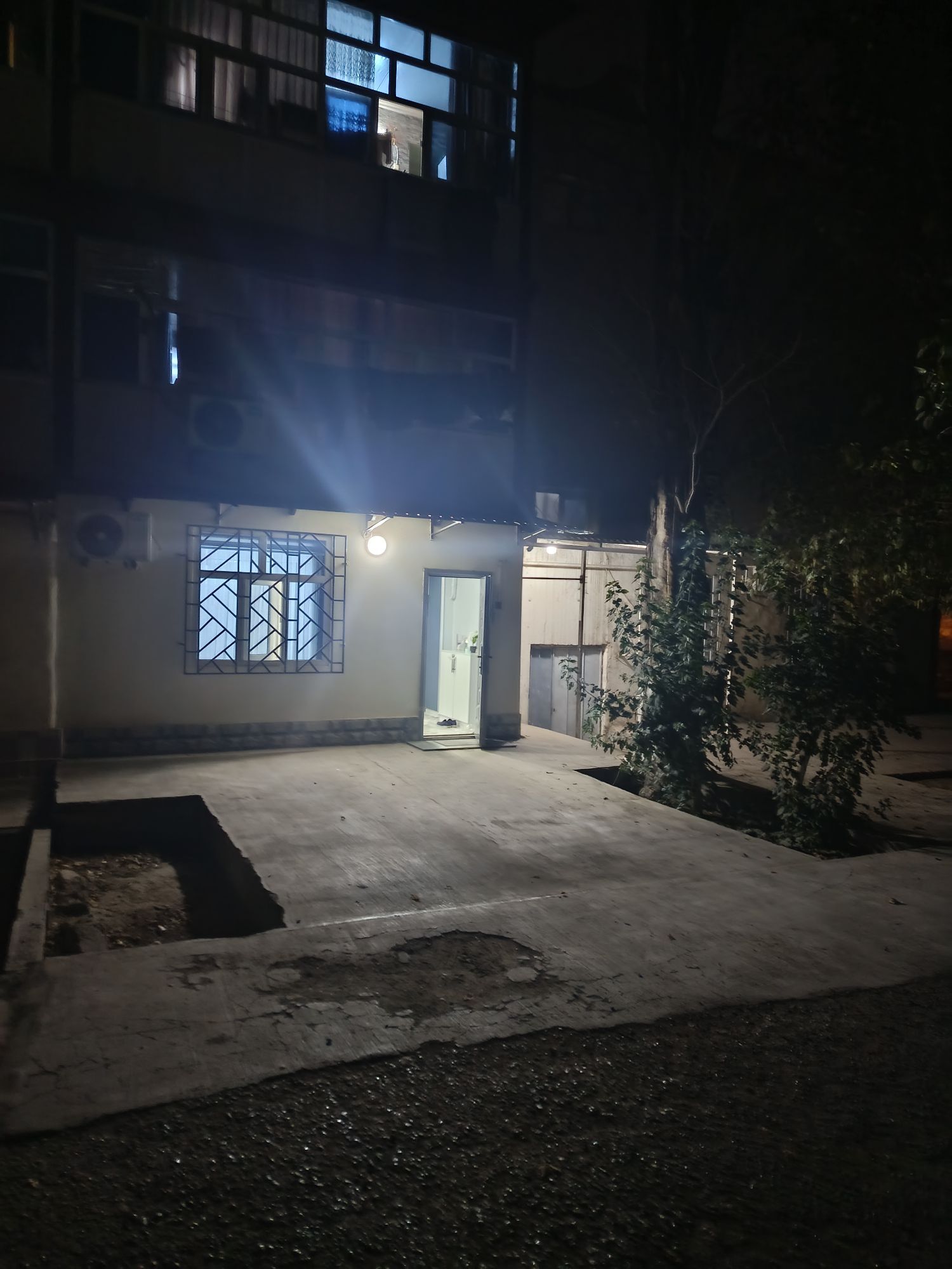 2 kom swaboda - Çehow köç. (A.Nyýazow şaýoly) - img 2