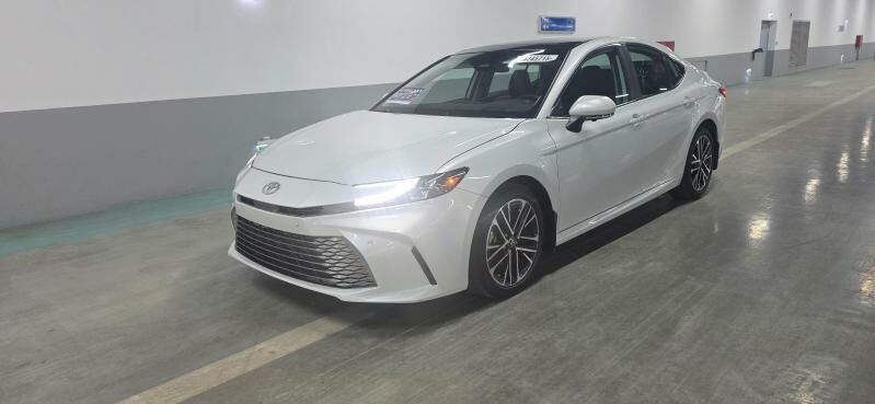 Toyota Camry 2025 - 600 000 TMT - Aşgabat - img 1