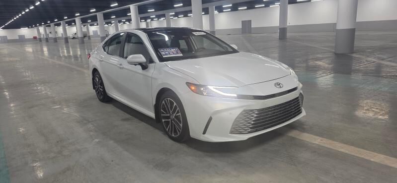 Toyota Camry 2025 - 600 000 TMT - Aşgabat - img 2