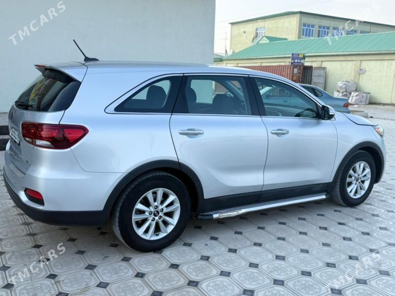 Kia Sorento 2020 - 270 000 TMT - Мары - img 3
