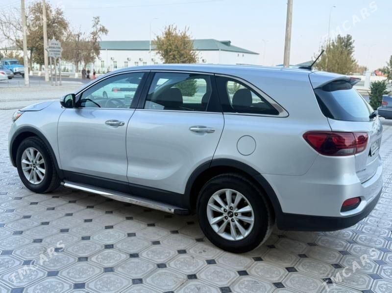 Kia Sorento 2020 - 270 000 TMT - Мары - img 4