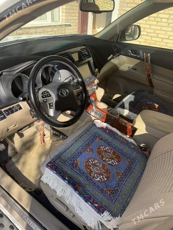Toyota Highlander 2013 - 410 000 TMT - Aşgabat - img 5