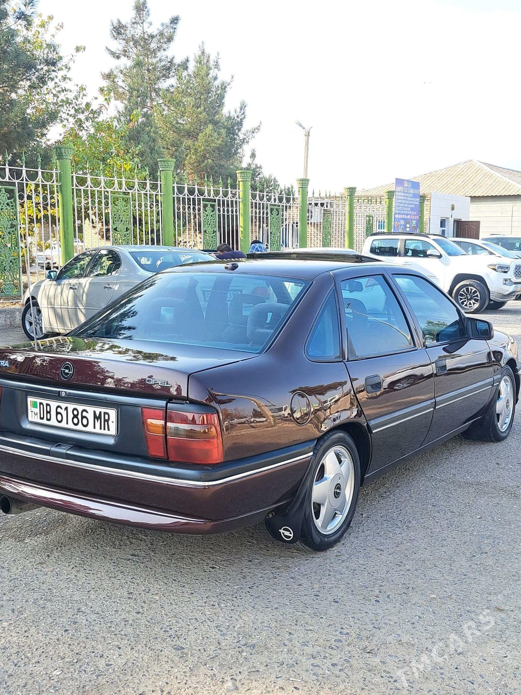 Opel Vectra 1993 - 58 000 TMT - Мары - img 4