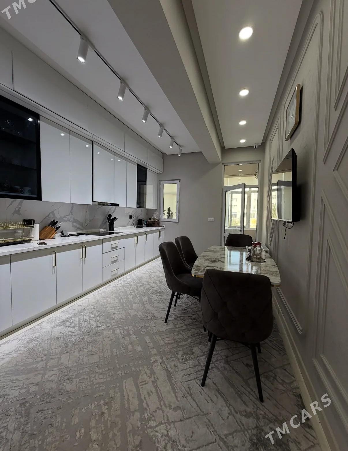 4 КОМ НОВЫЙ ГУРТЛЫ 1-ЭТ 190М2 - Aşgabat - img 8