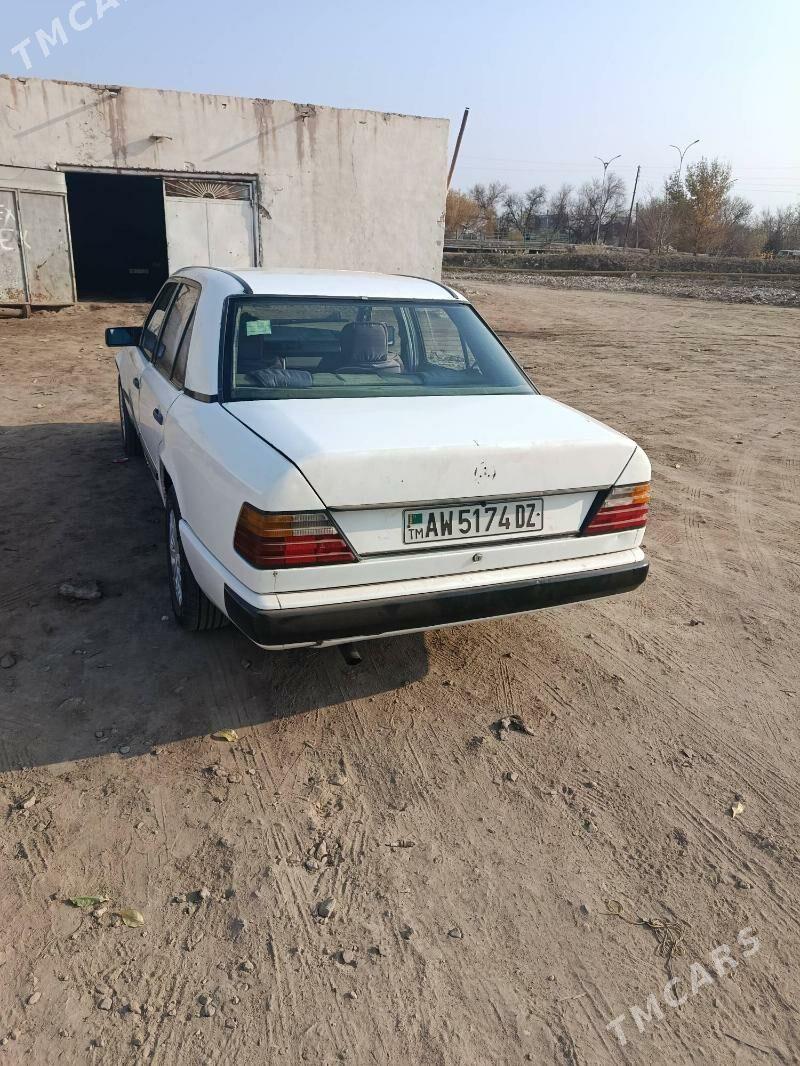 Mercedes-Benz 230E 1987 - 24 000 TMT - Köneürgenç - img 3