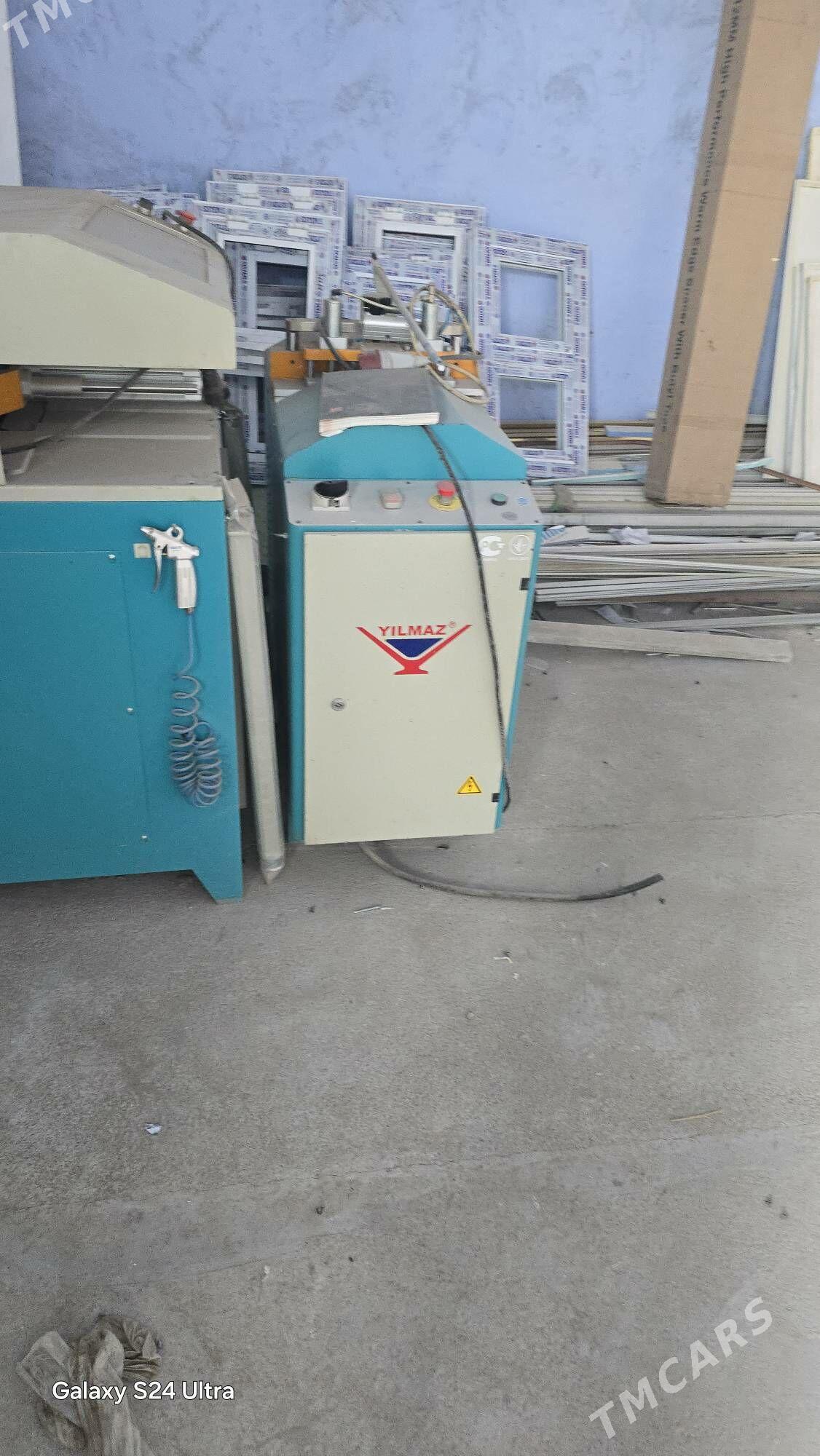 Yilmaz stanok - Mary - img 2