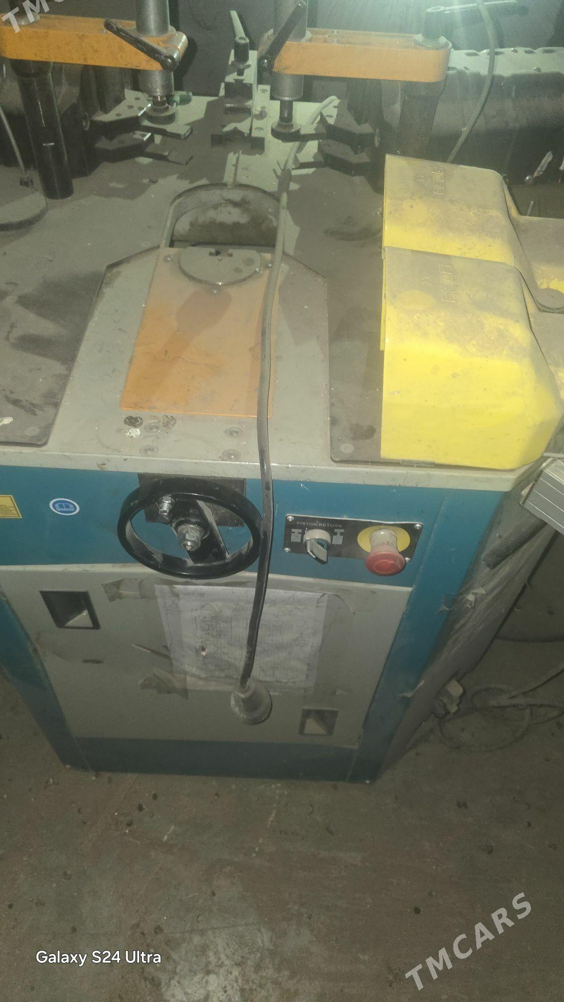 Yilmaz stanok - Mary - img 8