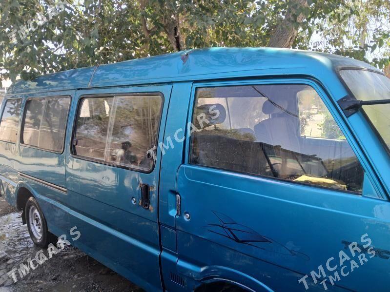 Toyota Mark II 1999 - 30 000 TMT - Гурбансолтан Едже - img 2