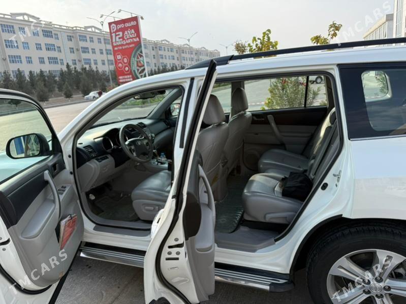 Toyota Highlander 2012 - 340 000 TMT - Ак-Бугдайский этрап - img 6