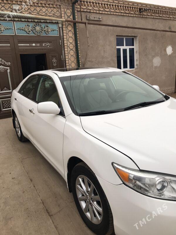 Toyota Camry 2010 - 230 000 TMT - Акдепе - img 7
