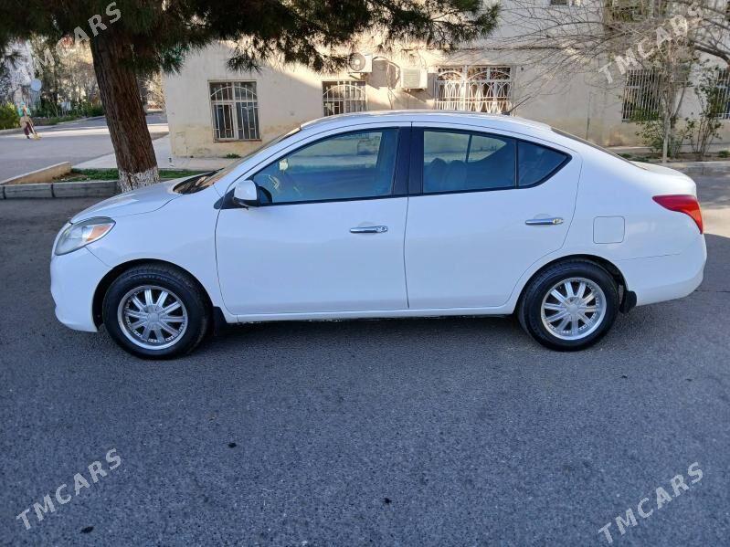Nissan Versa 2012 - 105 000 TMT - Ашхабад - img 3