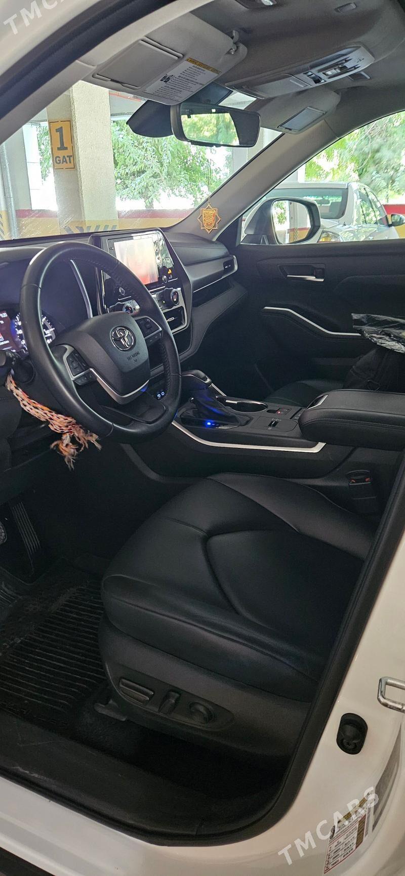 Toyota Highlander 2022 - 580 000 TMT - Ашхабад - img 5