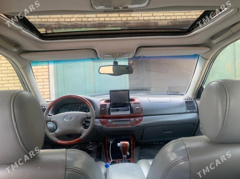 Toyota Camry 2002 - 162 000 TMT - Сакарчага - img 5