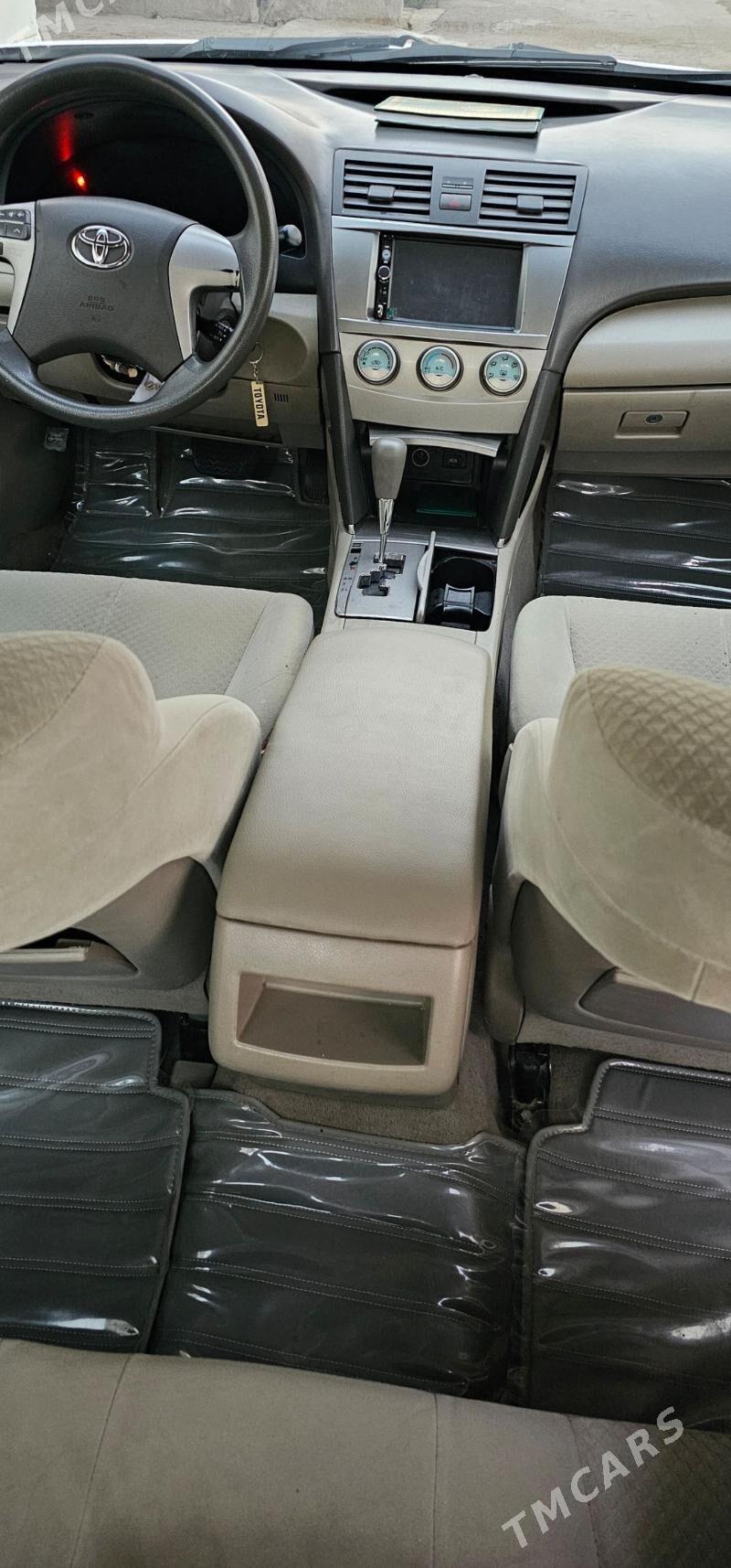 Toyota Camry 2007 - 168 000 TMT - Бузмеин - img 2