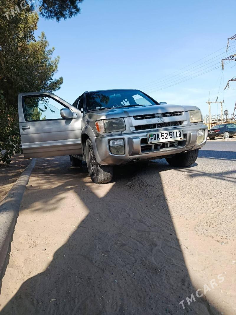 Infiniti QX4 1999 - 130 000 TMT - Дянев - img 10
